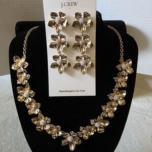 J Crew Plumeria Necklace And Earrings Set